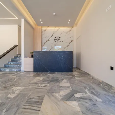 Finikounda Hotel 酒店 2*