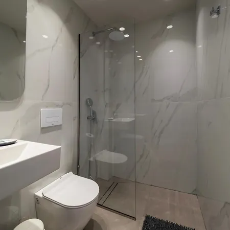 Finikounda Hotel 酒店 2*