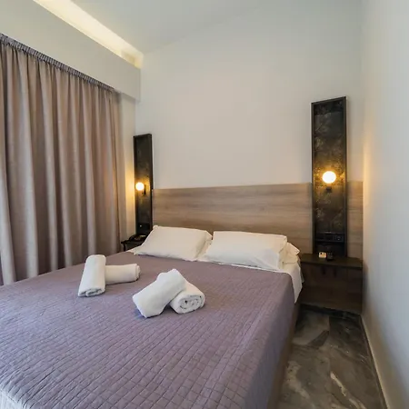 酒店 Finikounda Hotel 菲尼孔塔