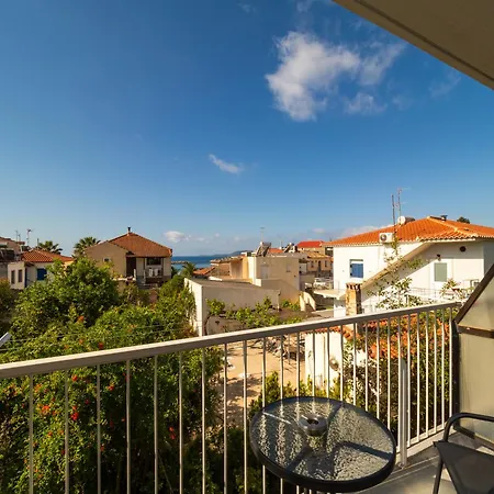 Finikounda Hotel