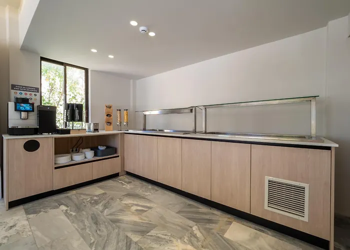 Finikounda Hotel Hotel